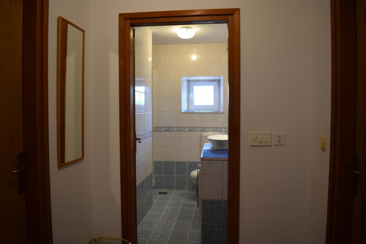 מאלינסקה Apartments Sabina I Grapes מראה חיצוני תמונה